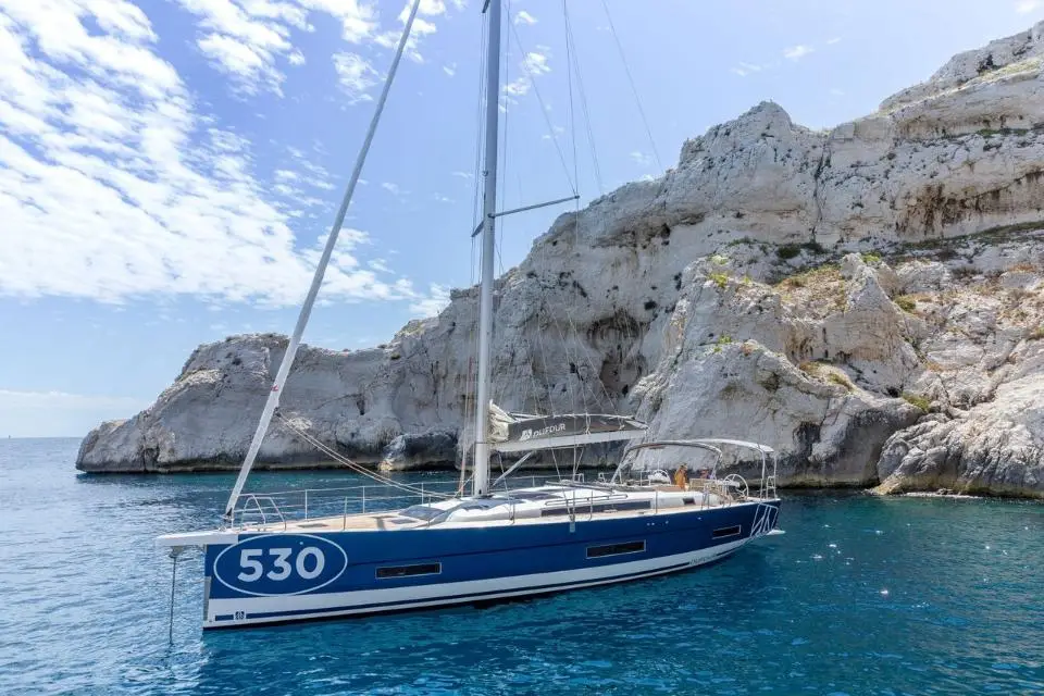 Dufour 530 Cholita in BVI, Tortola, Ritter House Marina