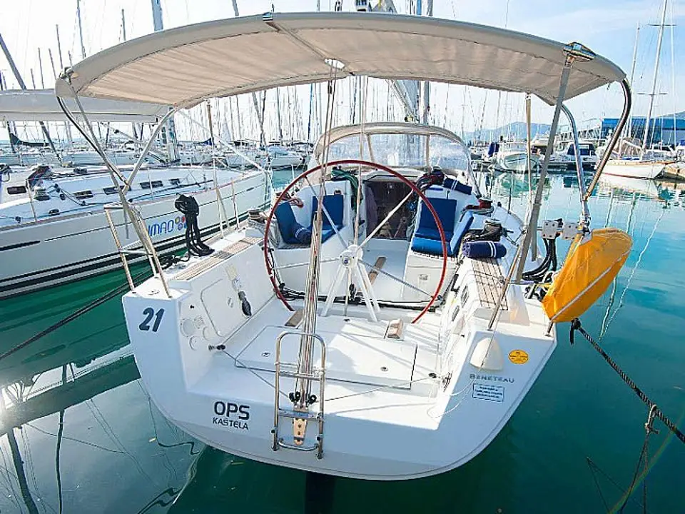 First 35 Rhea in Pula, Marina Polesana
