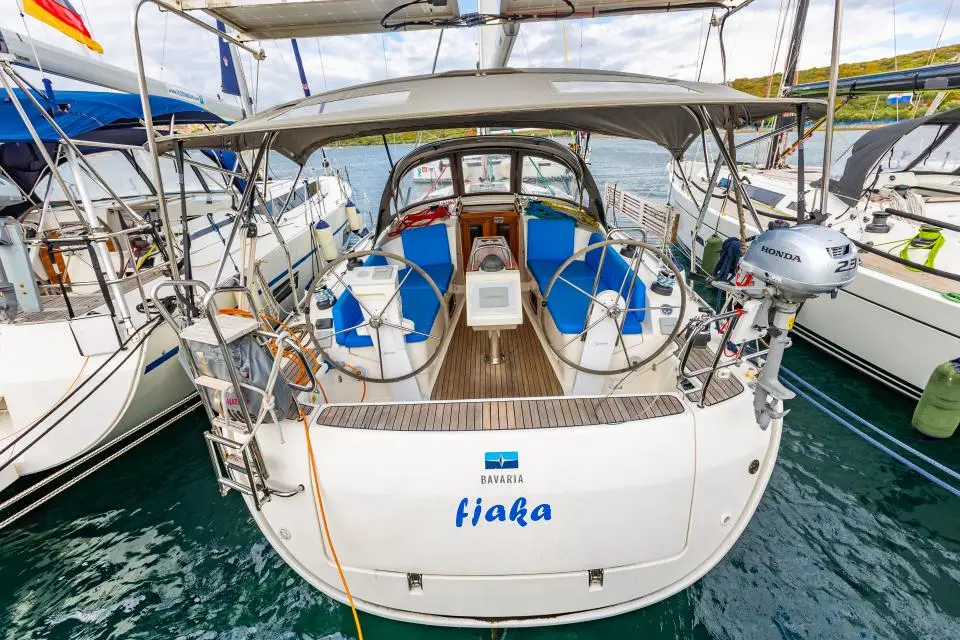 Bavaria Cruiser 37 Fjaka in Marina Punat, Krk