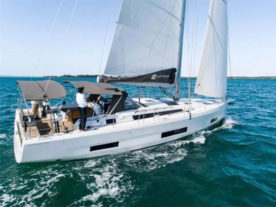 Dufour 470 Avanti in Marina Mandalina, Sibenik