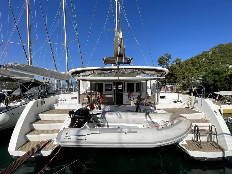 Lagoon 450 F Altair in Athens, Alimos marina