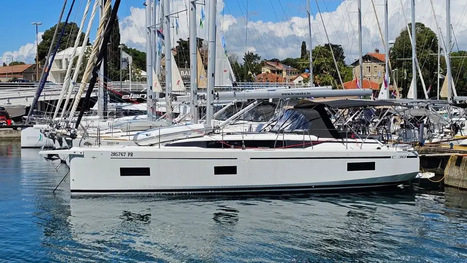 Bavaria C38 Euphoria in Marina Zadar (ex. Tankerkomerc)