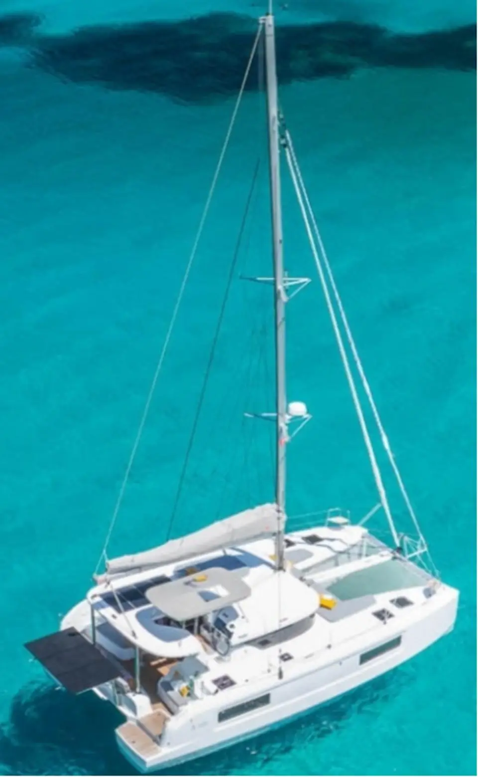 Lagoon 38 - 3 cab. – Tandem, Charteryacht in Corsica, Pianottoli
