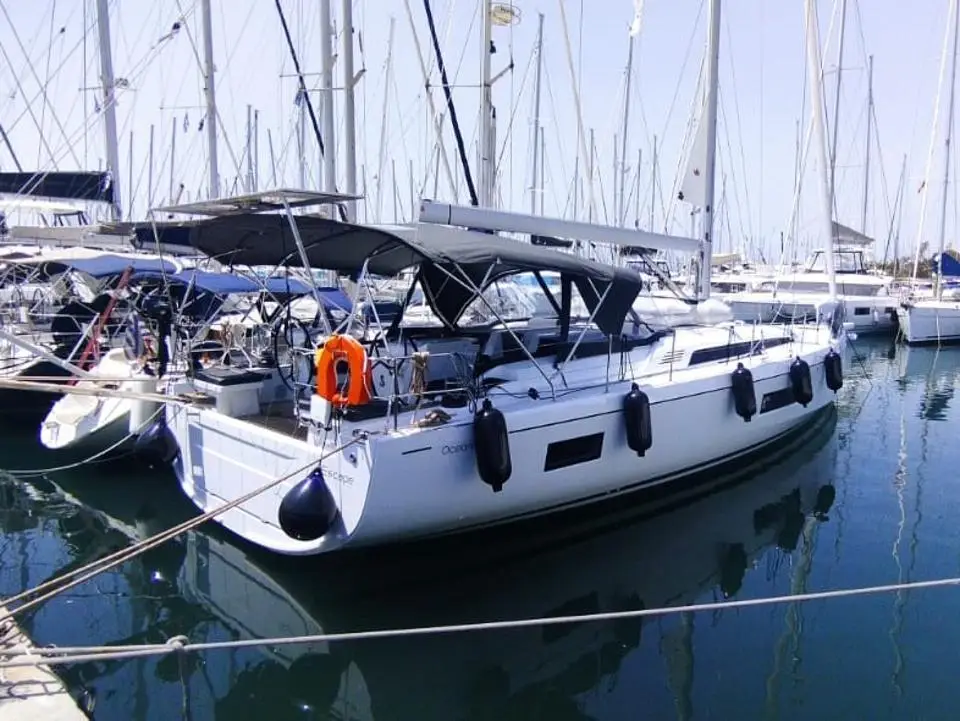 Oceanis 51.1 Escape in Athens, Alimos marina