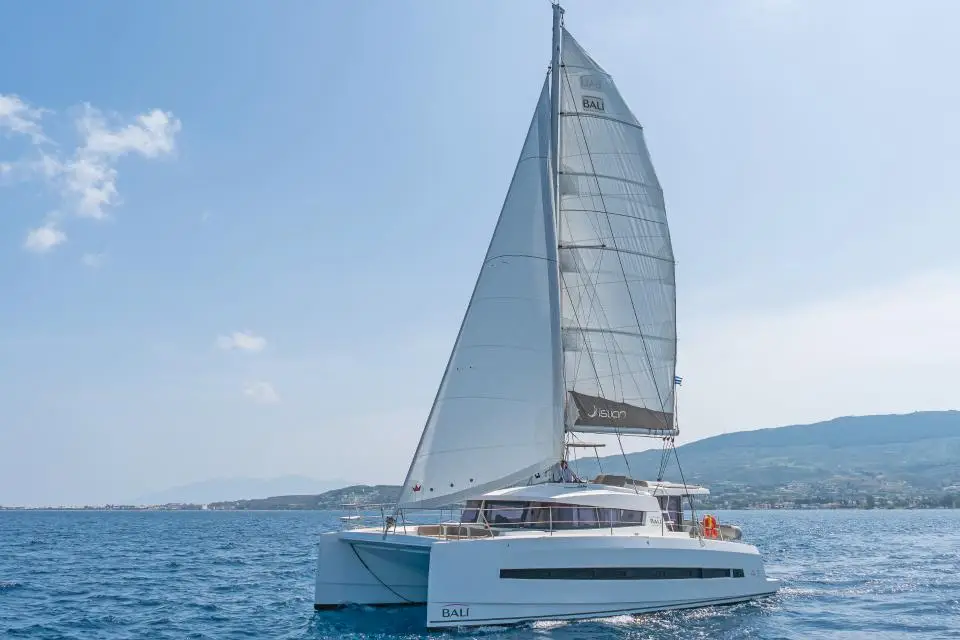 Bali 4.1 Anemoskala in Corfu, Gouvia Marina