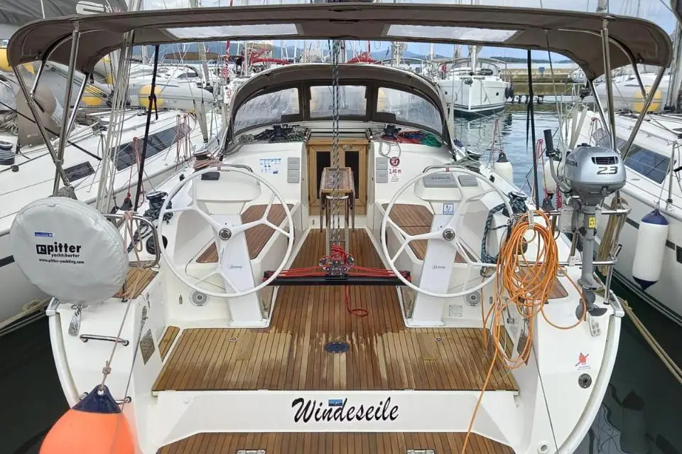 Bavaria Cruiser 41S WindesEile (20) in Marina Hramina, Murter