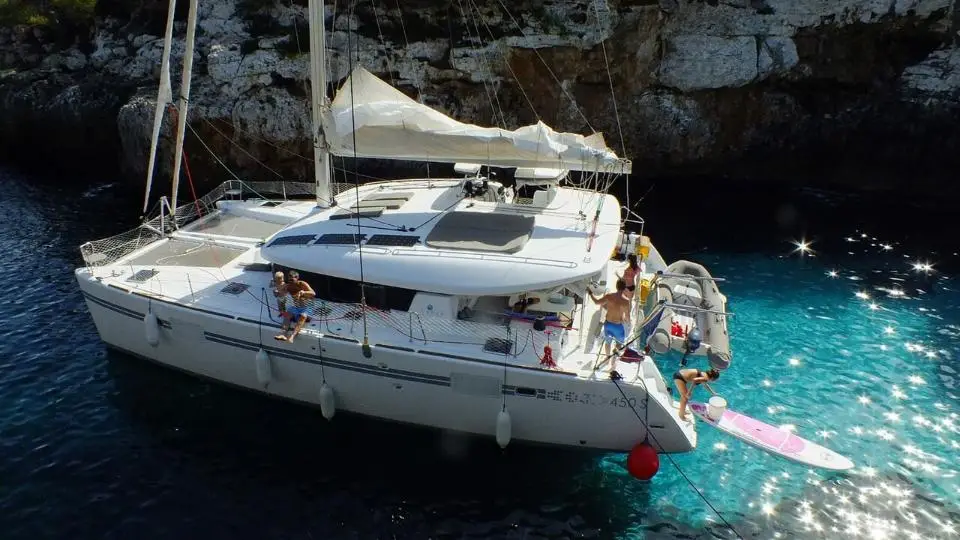Lagoon 450 S Vamos Elli in Palma de Mallorca, La Lonja