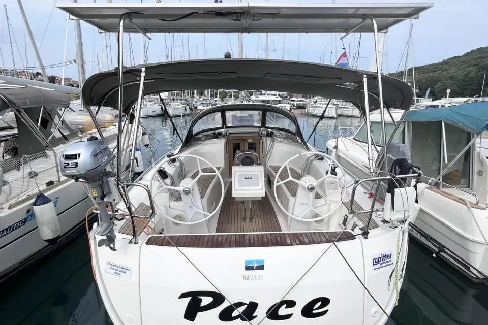Bavaria Cruiser 34 Pace in Marina Tehnomont Veruda, Pula