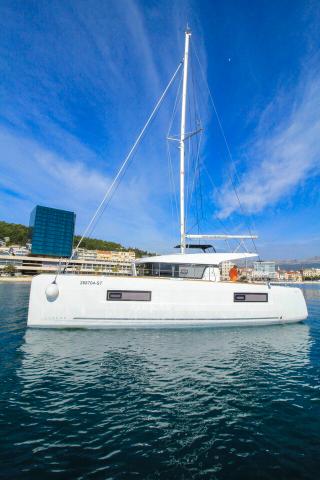 Lagoon 40 - 4 + 2 cab | Liquid Spirit | Marina Frapa, Rogoznica