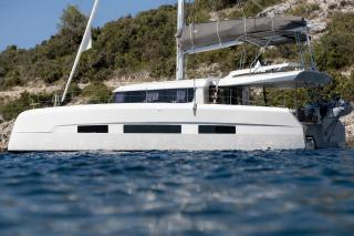 Dufour 48 Catamaran Pax