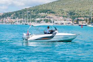 Beneteau Flyer 6.6 SpaceDeck | Benetau Flyer 6.6 Space Deck | ACI Marina Trogir
