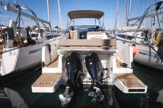 Nuva M9 Cabin | Planac | Palma de Mallorca, Real Club Nautico