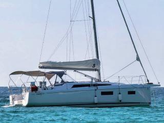 Oceanis 34.1 | Philosophie | Phuket, Yacht Haven Marina