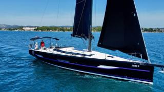 Elan E6 Black Panther