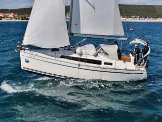 Bavaria Cruiser 33 | Mirella | Sukosan, D-Marin Dalmacija Marina