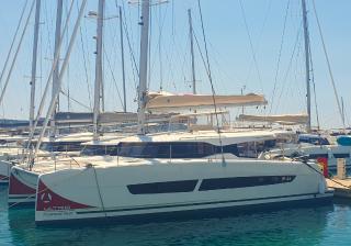 Fountaine Pajot FP 44 Quatuor Skywalker