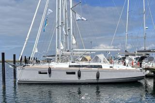 Oceanis 38.1 - 2 cab. Kiss in Heiligenhafen