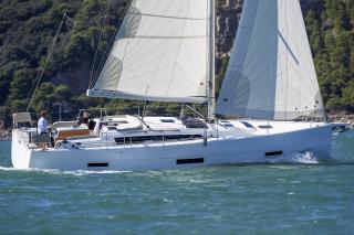 Dufour 430 GL | Julianna | Cote D'Azur, Marseille Marina Vieux Port