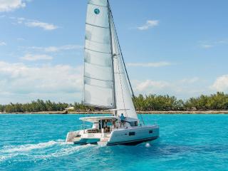 Lagoon 420 - 6 cab. | Dynamis | Nikiti