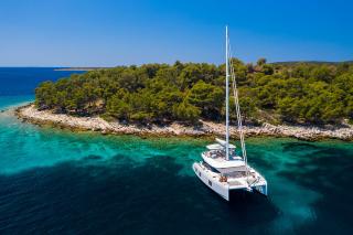 Sunreef 50 Solitaire in Marina Kastela
