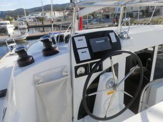 Lagoon 380 - 4 + 2 cab. | Arcane | Guadeloupe, La Marina Bas du Fort