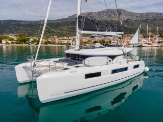 Lagoon 51 Lavina