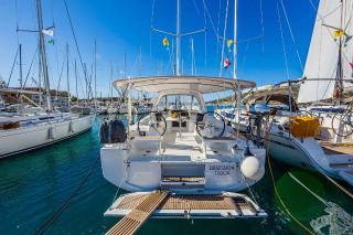 Oceanis 38.1 | Obsession | Dubrovnik, Komolac, ACI Marina Dubrovnik