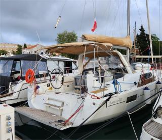 Oceanis 41.1 | Office 2 | ACI Marina Pula