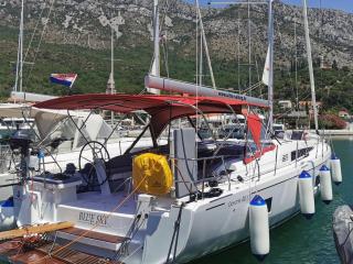 Oceanis 46.1 | Blue sky | Dubrovnik, Komolac, ACI Marina Dubrovnik