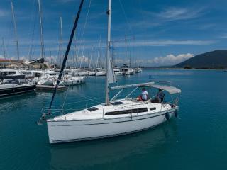 Bavaria Cruiser 33 | Maistros | Lefkas main port