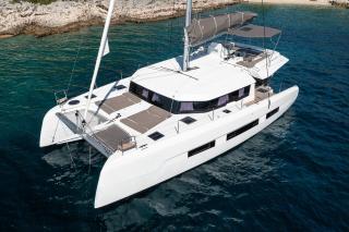 Dufour 48 Catamaran - 5 + 1 cab. | LoveMarine | Marina Pirovac