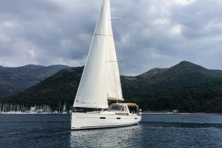 Oceanis 45 - 4 cab. | Mambo 1 | Porto Montenegro