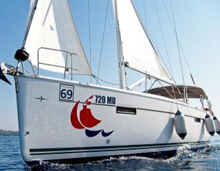 Bavaria Cruiser 41 - 3 cab. | MH 69 | Marina Hramina, Murter