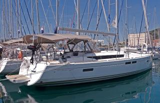 Sun Odyssey 469 South Kiss