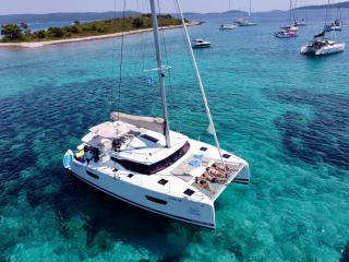 Fountaine Pajot Astrea 42 Ocean Allure