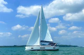 Bavaria C46 - 5 cab. | Lady Andaman | Phuket, Yacht Haven Marina