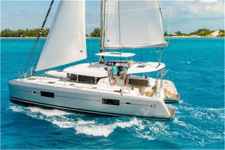 Lagoon 42 - 4 + 2 cab. | Nadia | Lefkas main port