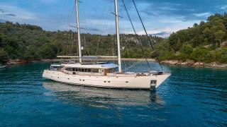 Motorsailer Navilux in Split Harbour
