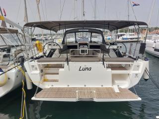 Dufour 470 - 4 cab. | Luna | Marina Šangulin, Biograd
