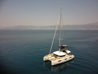 Lagoon 46 OW - 3 + 2 cab. | Uncharted | Marina Kastela
