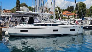 Bavaria C38 Windchaser in Marina Zadar (ex. Tankerkomerc)