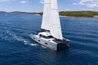 Vaan R4 Electric | Silence | Marina Mandalina, Sibenik