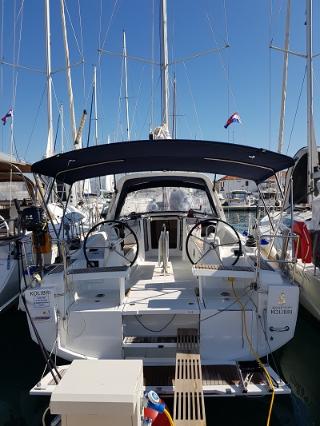 Oceanis 35.1 | Kolibri | ACI Marina Trogir