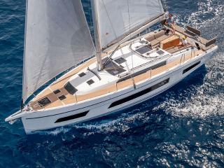 Dufour 41 Moma