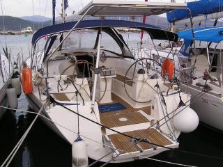 Bavaria 40 Cruiser | Alma Libre | Lefkas main port