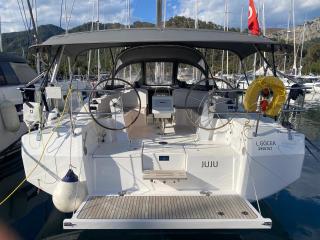 Bavaria C42 | Juju | Setur Göcek Village Port