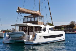 Bali 4.6 - 5 cab. | Jako 2 | Marina Zadar (ex. Tankerkomerc)