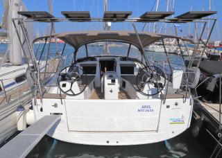 Sun Odyssey 410 - 3 cab. | Aris | Lavrion, main port