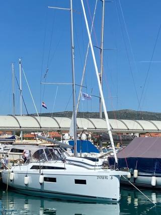 Oceanis 34.1 | Ka Nani | Marina Frapa, Rogoznica