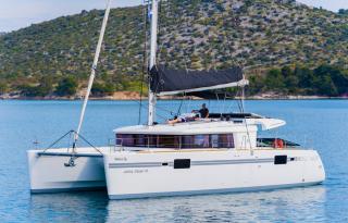Lagoon 450 F Julius Cesar III